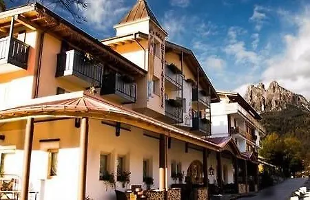 Astoria Hotel Fiera Di Primiero